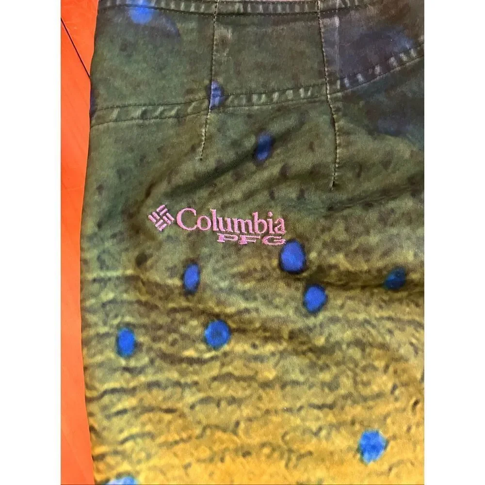 Columbia Men's Dorado Fish Scale PFG Offshore Board Shorts Yellow Green Size 38